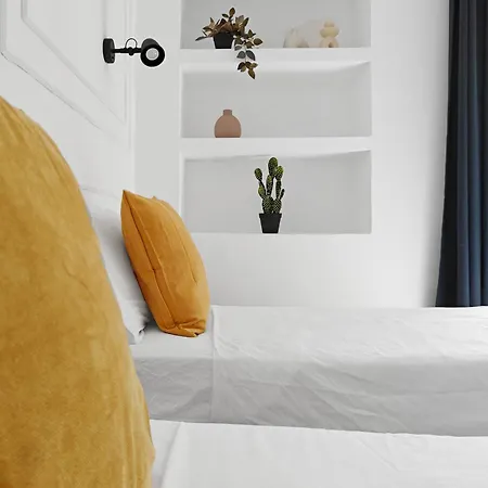 아파트 Sleep With And