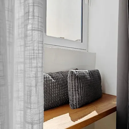 아파트 Sleep With And *