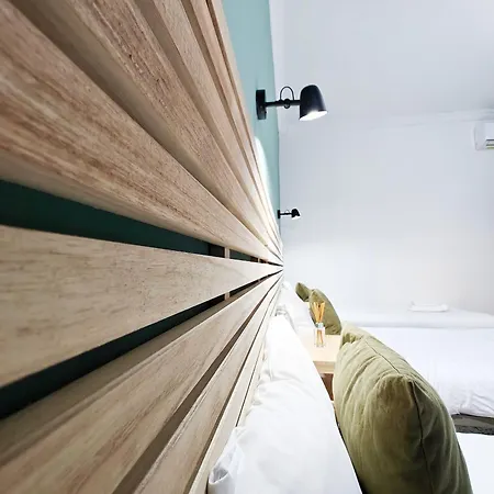 Sleep With And Apartment *