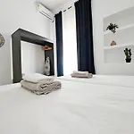 公寓 Sleep With And
