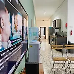 Sleep With And Appartement