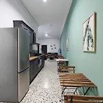 Appartement Sleep With And