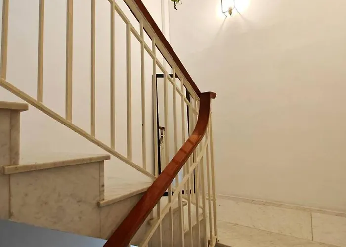 Sleep With And דירה Pietà