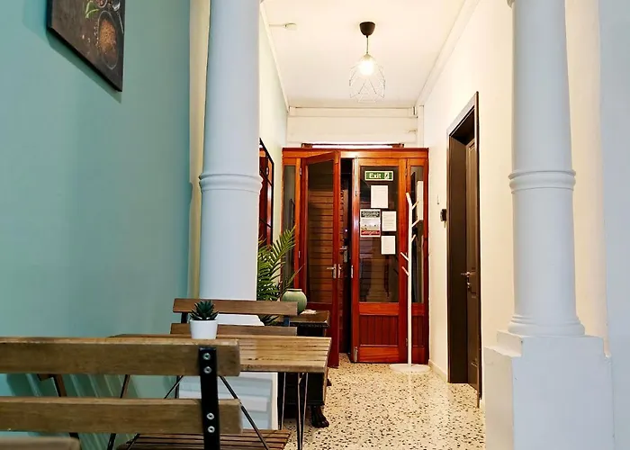 Sleep With And Apartamento *