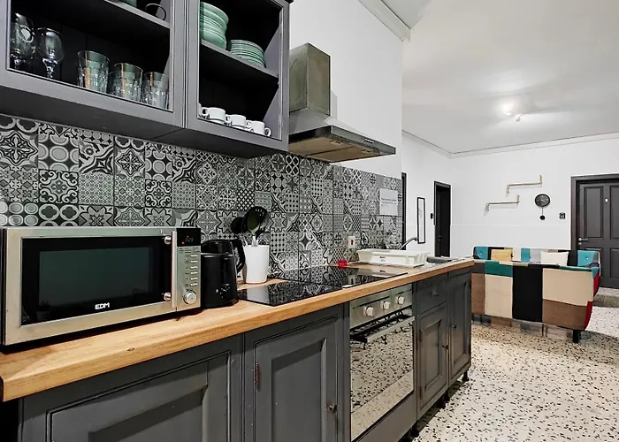 Sleep With And Apartamento